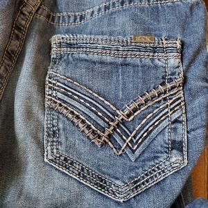 Buckle jeans